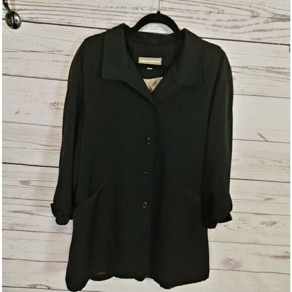 "Valerieā
Stevens"āwoman'sĀ š§„ā
coat - Picture 2 of 8